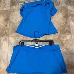 Woman two piece bathingsuit